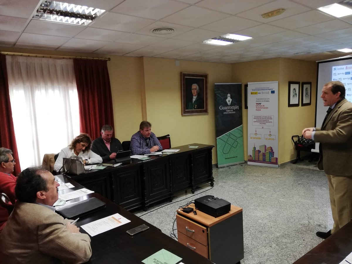 OTDclusterCSA's tweet photo. 🗣 La semana pasada viajamos hasta Jaén para descubrir cómo es la nueva legislación, novedades de la licitación electrónica y posibles subsanaciones.

En la #OTD apostamos por las herramientas 👩‍💻 para soportar los desafíos de la digitalización:

https://t.co/uhuWKARRJH

#FEDER https://t.co/EZtI1awXj6