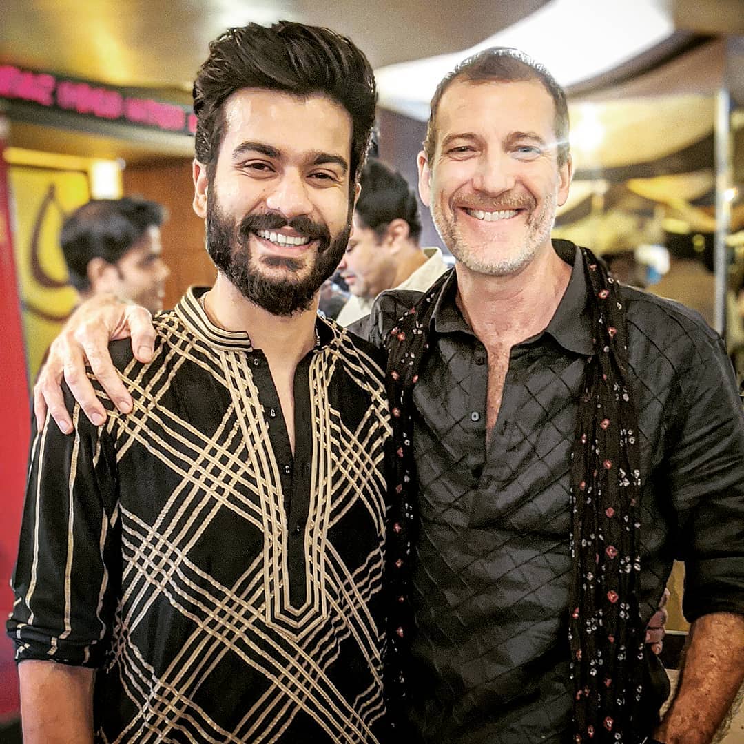 starcasthq's tweet photo. Throwback to when Mark Bennington made his break into a #bhaangra! 

#StarcastHq #Starcast #TalentManagement #MarkBennington #Mark #Talent #BhaangraPaale https://t.co/WbupGMUJK6