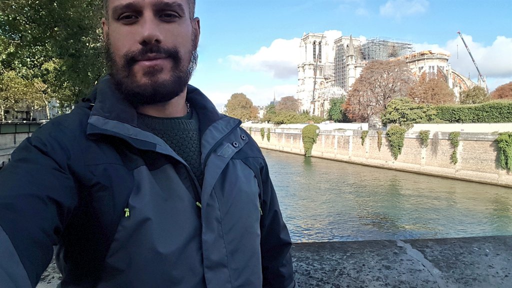 JoelSepelJOELSE's tweet photo. #ParisFrance #JoelSepelnParis #JoeleSepelInParis🇫🇷 #Italian #JoeleSepel #joelse #joelsepel #CrumbleNot #GiuseppeGuarino #AComposerCrumbleaNot #alpha💪 #hounagrandedotazione #Gifted #HardRockSinger🎤 #ElSoñador #TalentuousOne #esseredotato #GreatMan #anone
https://t.co/jlyFfwc3Og https://t.co/2HTrrqobwh
