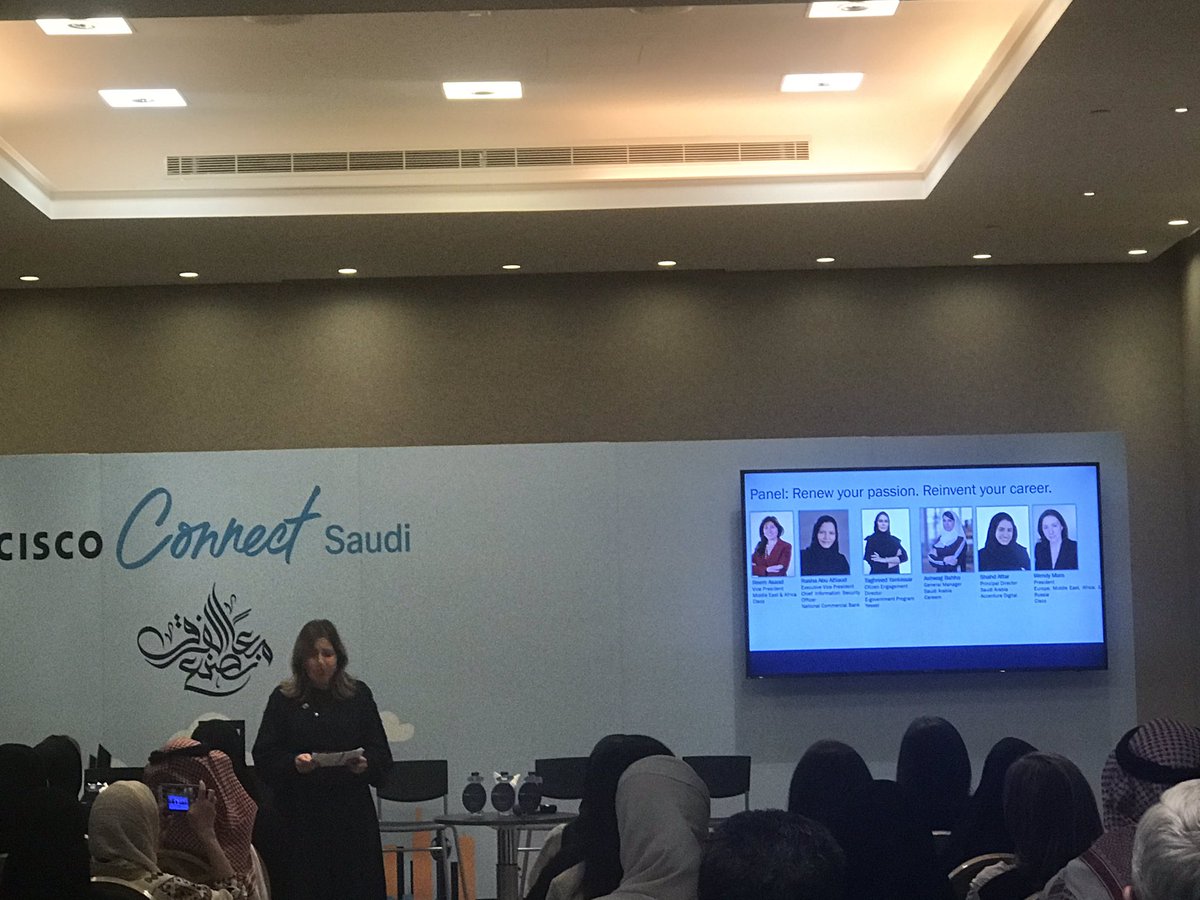 Osama_Alzo3bi's tweet photo. Awesome panel discussion with #Cisco MEA VP Reem Asad and @wendymarscisco at #WomenofCisco at #CiscoConnectSaudi #SheMakesPossible #Innovations #leadership https://t.co/XCDgesJy1V