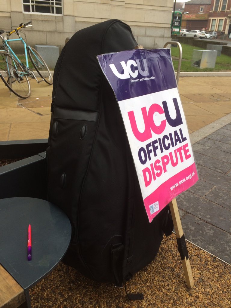 McLesley2's tweet photo. New large musical instruments to accompany @leedsucu pickets today https://t.co/tqzCPEBPeM