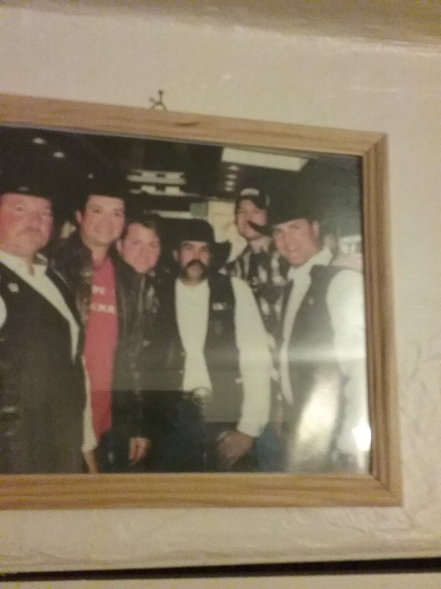 AzRedneckrob's tweet photo. @blakeshelton #TheVoice during one of your shows you made me stand up and used me as the Border guard with a foomanchew mustache https://t.co/gu6q1WdKCl