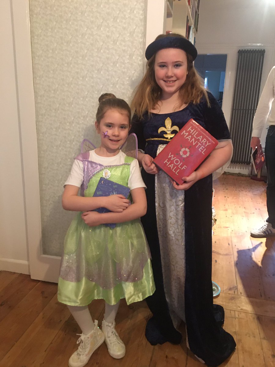 Well after all the hospital drama this week we finally made it to #WorldBookDay 

One hobbling Tinkerbell 🧚🏼‍♀️ <a href="/JMBarrieSociety/">J.M. Barrie Literary Society</a> 

&amp; one very regal Queen Ann Boleyn 👑 <a href="/hilarymantel/">HilaryMantel</a> #WolfHall #Tudors