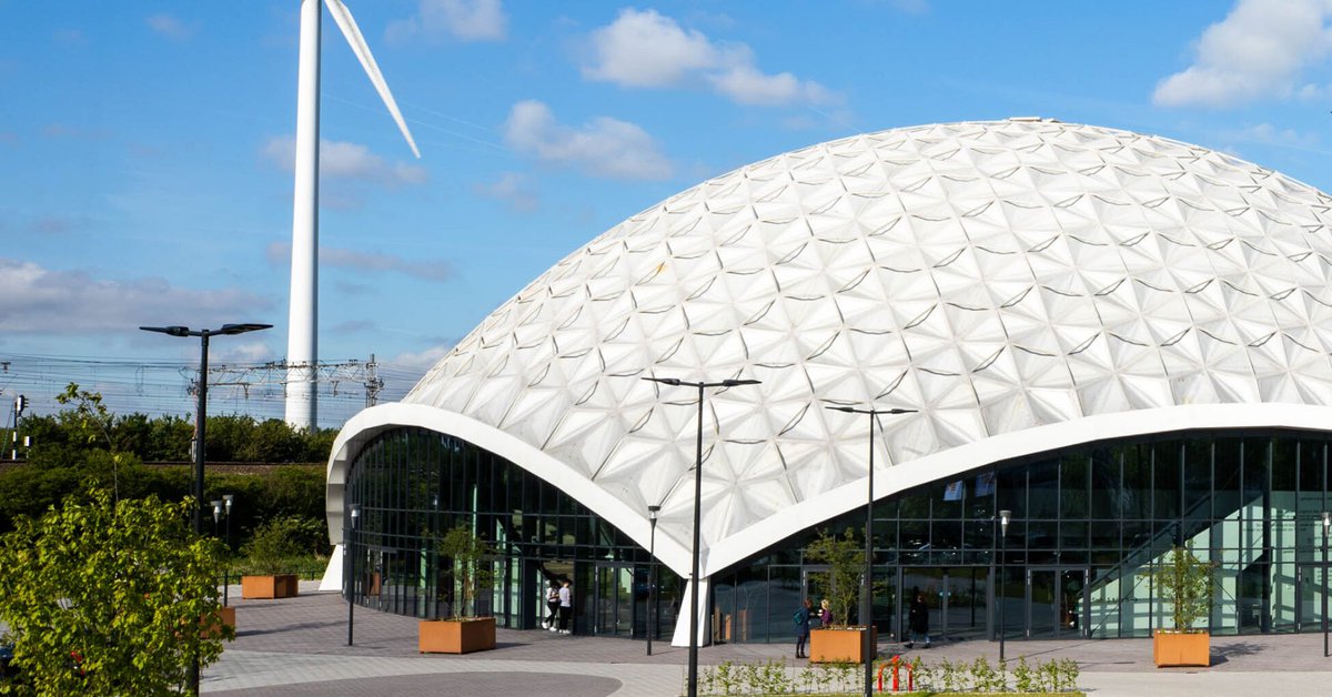 AmSdome's tweet photo. Event Inspiration op bezoek in Amsterdome! Het eerste jaar zit er op, tijd om de balans op te maken. Want circulair claimen is één ding, maar circulair zijn is een tweede. Gelukkig was Marleen de Kruijff , senior accountmanager, in voor een goed gesprek! https://t.co/3xoM5sYxd6 https://t.co/xjJYK5ubF3