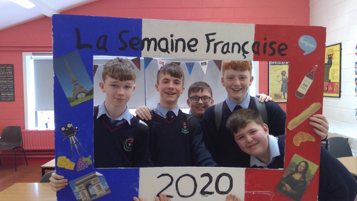 Pres_Carlow's tweet photo. 🇫🇷Some pictures of this week's face painting and in class quiz for #French_Week. @languages_ie 🇫🇷 https://t.co/JGtiW0dHTx