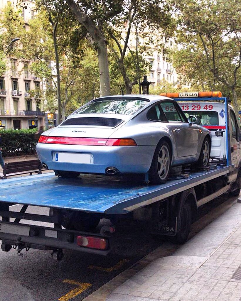 h e l l o 🚘 b e a u t y !

#ValentinMotors #Porsche