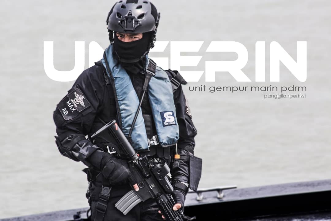 UNGERIN

Gempur, Tangkas, Cekap (Blitz, Agile, Efficient)

Unit Gempur Marin @royalmalaysiapolice (Marin Assault Team - MAST)

#royalmalaysiapolice
#polisdirajamalaysia
#pdrm #ungerin #ungerinpdrm #RMP #militaryphoto
#police #policephotography #marinepolice #polismarin