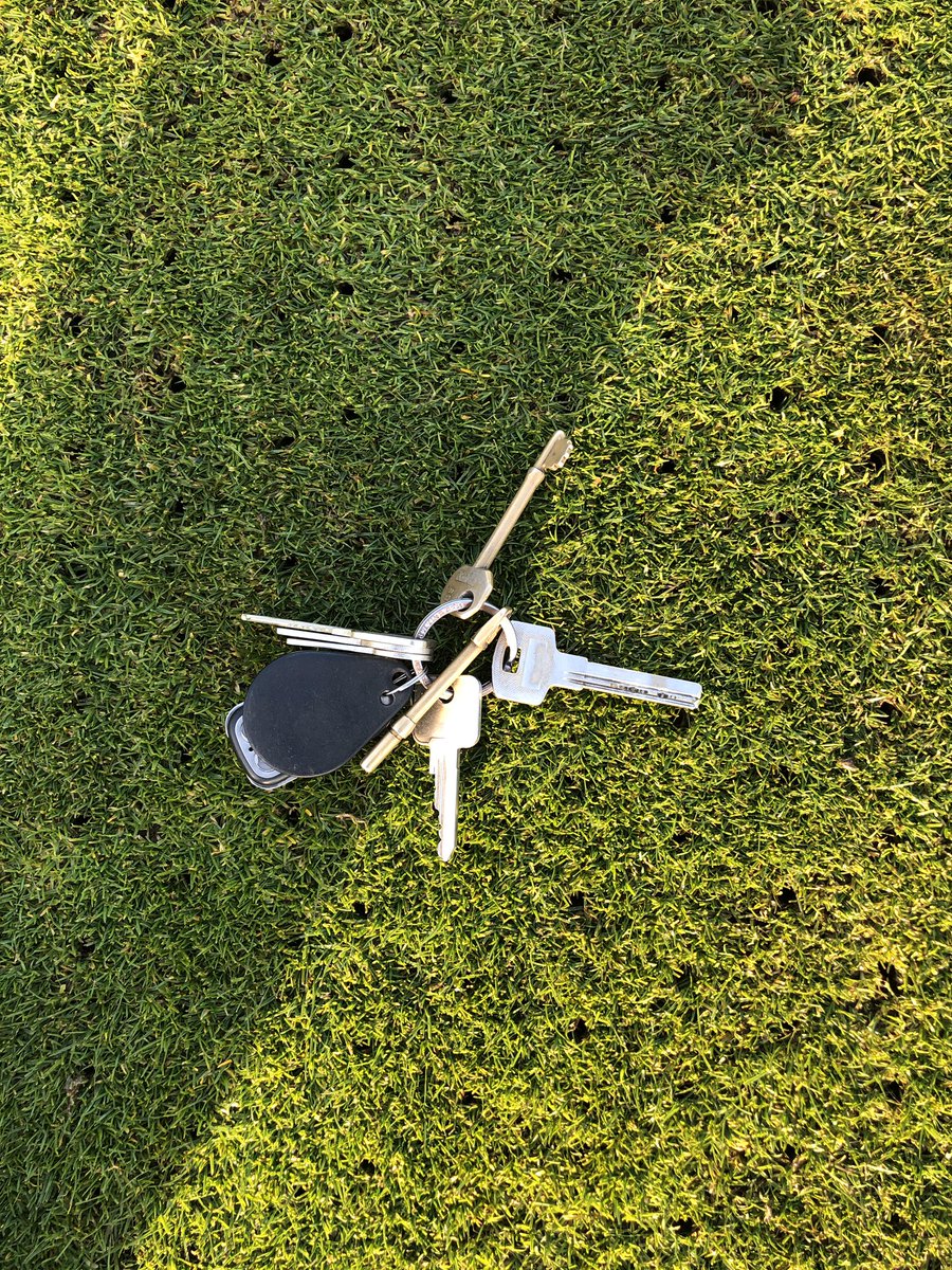 HindleyHGC's tweet image. Greens continue to be aerated (75mm depth) followed by a roll/iron, plus green banks and surrounding areas cut. #dryingout #seasonaroundthecorner #golf