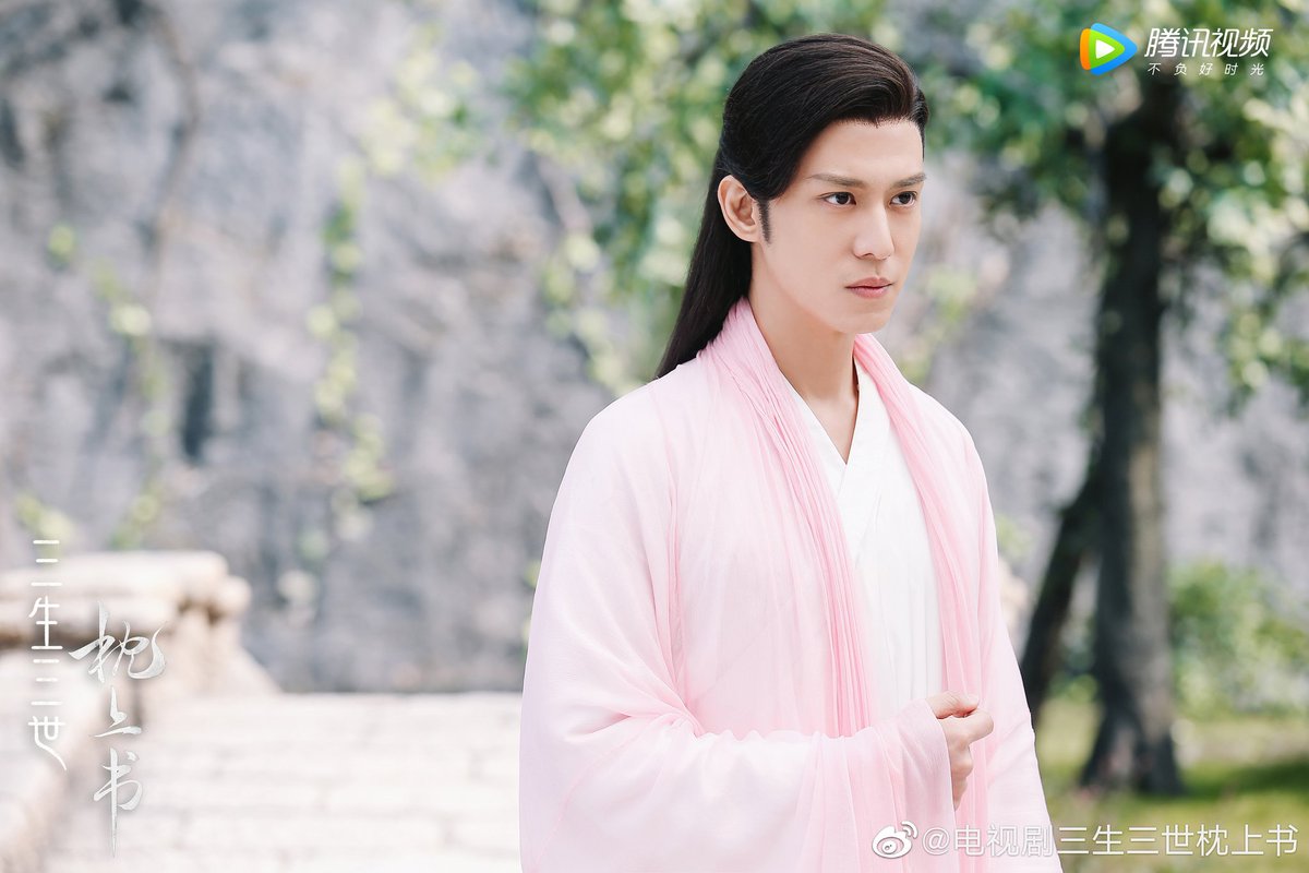 Millennialwait's tweet photo. ⛤Zhe Yan 💞 Bai Zhen⛤
#PhoenixFox
#HuangJunJie #黄俊捷 #陳楚河 #ChenChuHe #BaronChen #折颜白真 #EternalLoveofDream #三生三世枕上书 #TenMilesofPeachBlossoms #TheLosttomb3 #thelosttombreboot https://t.co/H0ZkbtY7Ew