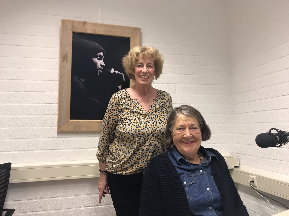 Vanaf 10.00 <a href="/IJsselmagazine/">IJsselmagazine</a>  uitzending <a href="/rtvhattem/">RTV Hattem</a> 106.1 fm en @RTVZwolleFM 105.0 fm gast vandaag Hammy de Boer actief voor Vluchtelingen Contact.