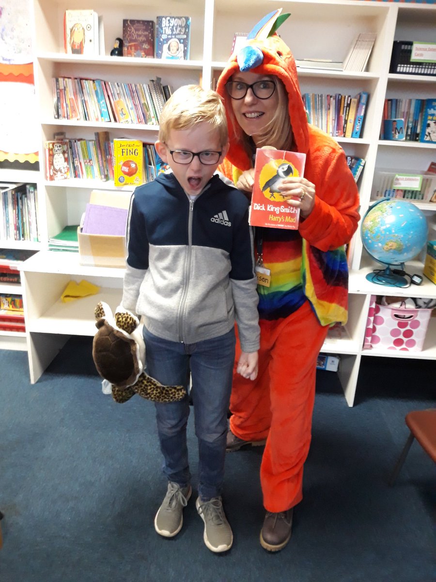 KSGJuniorHead's tweet photo. Harry's Mad @DickKingSmith. Maddison his parrot is missing and the oceans are full of plastic. #kingsSMART for #WorldBookDay https://t.co/XV8RIcSRtY
