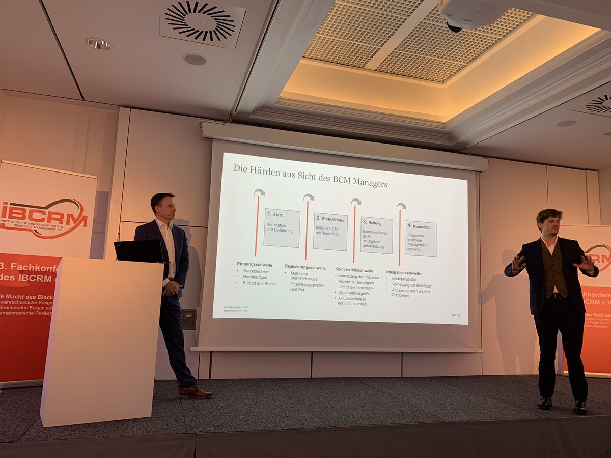 IBCRM_e_V's tweet photo. Benedict Gross von #PwC und Dr. Mey Mark Meyer von prometicon solutions stellen eine Marktstudie zu Tools und Softwareunterstützung für #BCM vor. #IBCRM2020 https://t.co/AX514tFUwK