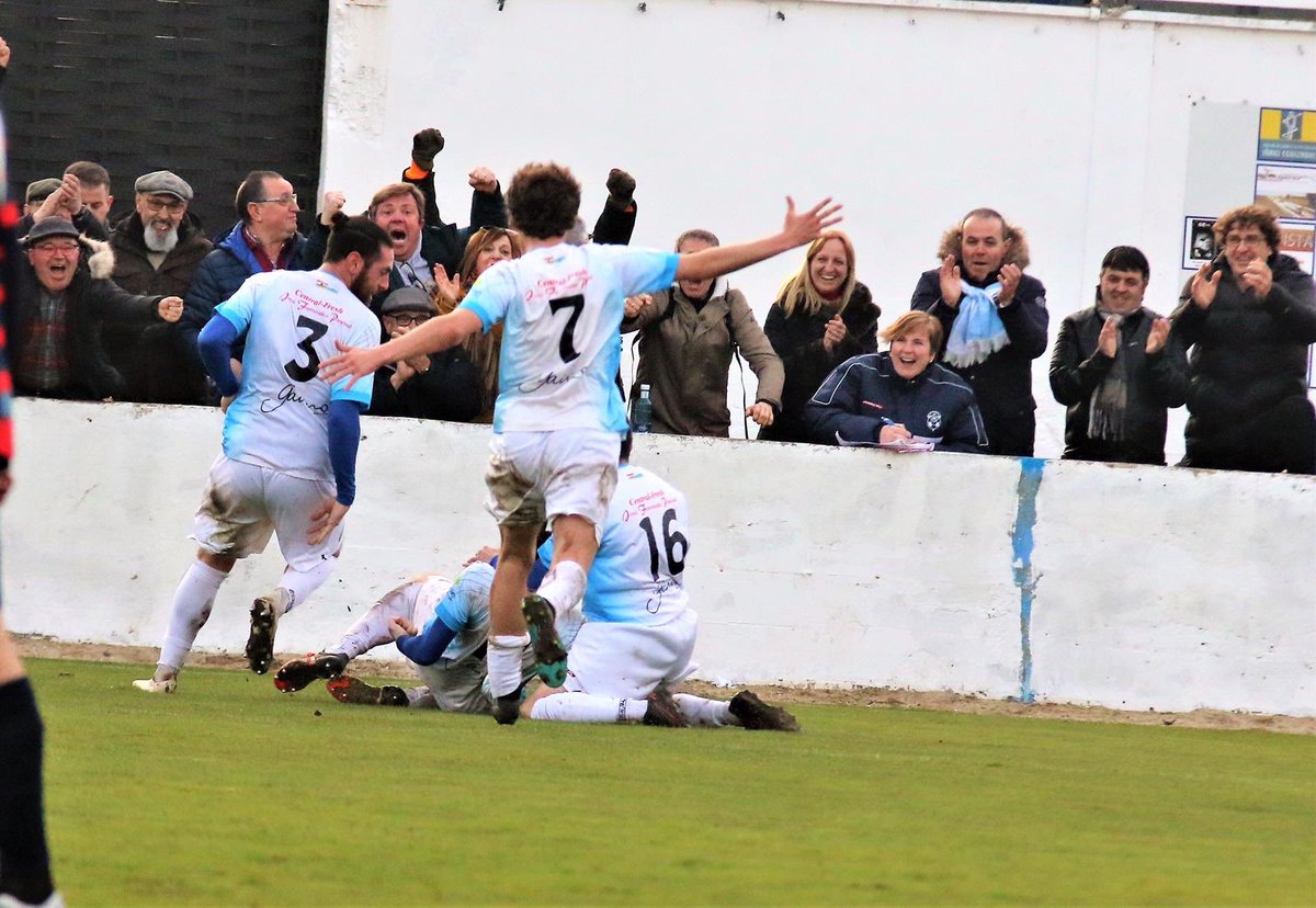 Buenos días gente!!! 
Es jueves y el domingo tenemos partidazo en Sendero!!!!

⏰16.30 
⚽️Arnedo-Berceo
 
#vamosarnedo