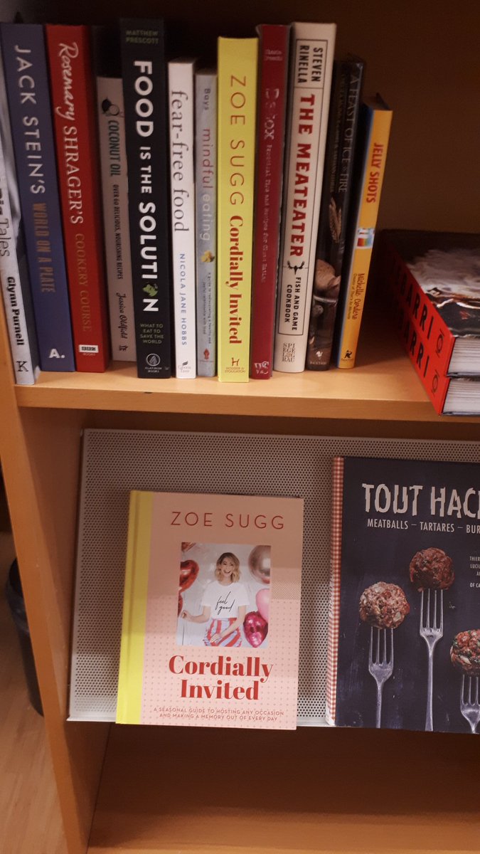 JanineRuijgt's tweet photo. @ZoeSugg Look what I found in the book store, this makes me so happy!! Guess what I just bought...😍 #cordiallyinvited https://t.co/GYu4DR6CPN