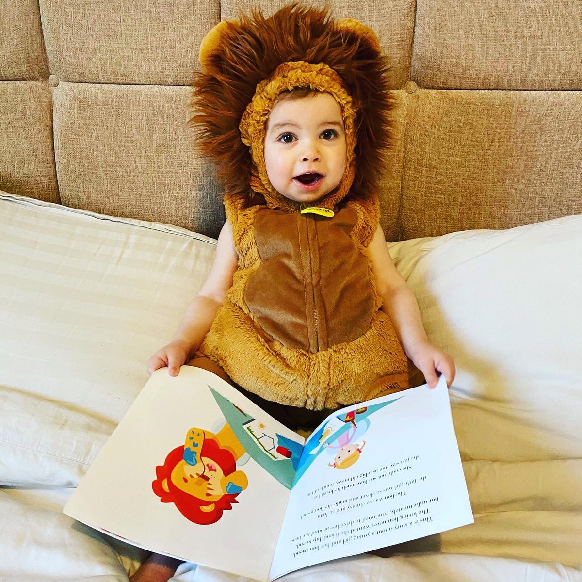 LmdPublications's tweet photo. #worldbookday2020 is here! Look at our little 🦁 💕 To celebrate we have a flash sale with 50% off and are selling ‘The Little girl and the Lion’ book at £1.99! Visit https://t.co/iQ1O18GimO to purchase easily 📚.
#story #books #childrensbooks #flashsale #writerscommunity https://t.co/2nATWj0EBP