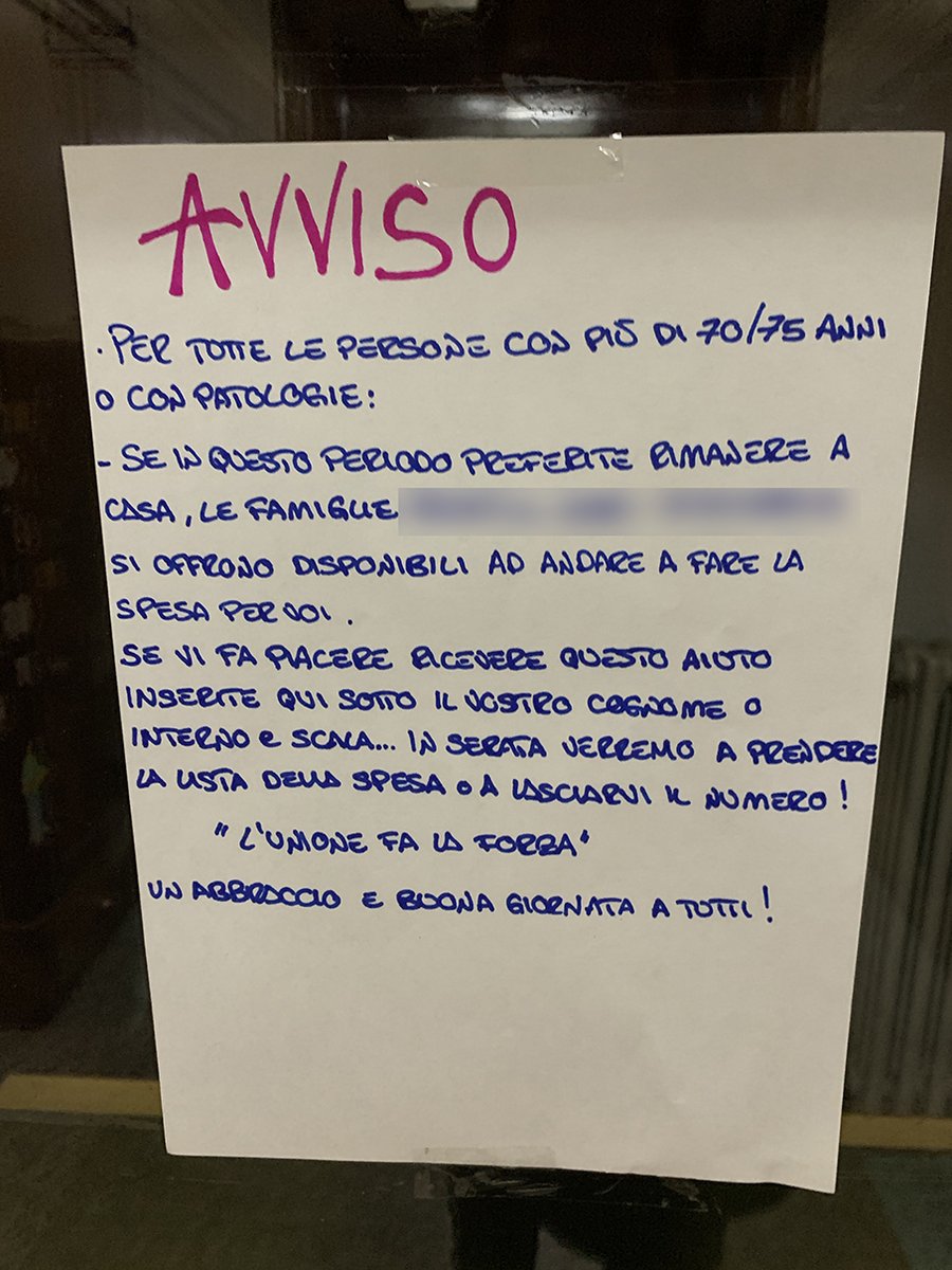 FrancescoLancia's tweet photo. In una giornata complicata e triste, probabilmente solo prima di una serie, una bella cosa nell'androne del mio condominio. https://t.co/Mpo2Wci9AJ