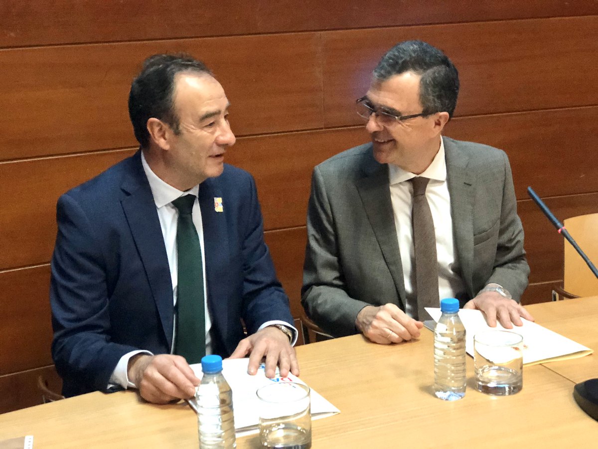 Ballesta_Murcia's tweet photo. 25 años construyendo dignidad

Murcia acoge la primera jornada de la @fedaceorg , que aglutina a 40 asociaciones españolas, entre ellas, la murciana @Dacemur1 , que trabaja para dar visibilidad al daño cerebral adquirido y mejorar la calidad de vida de las familias. ¡Enhorabuena! https://t.co/6xkjDJ7CKO