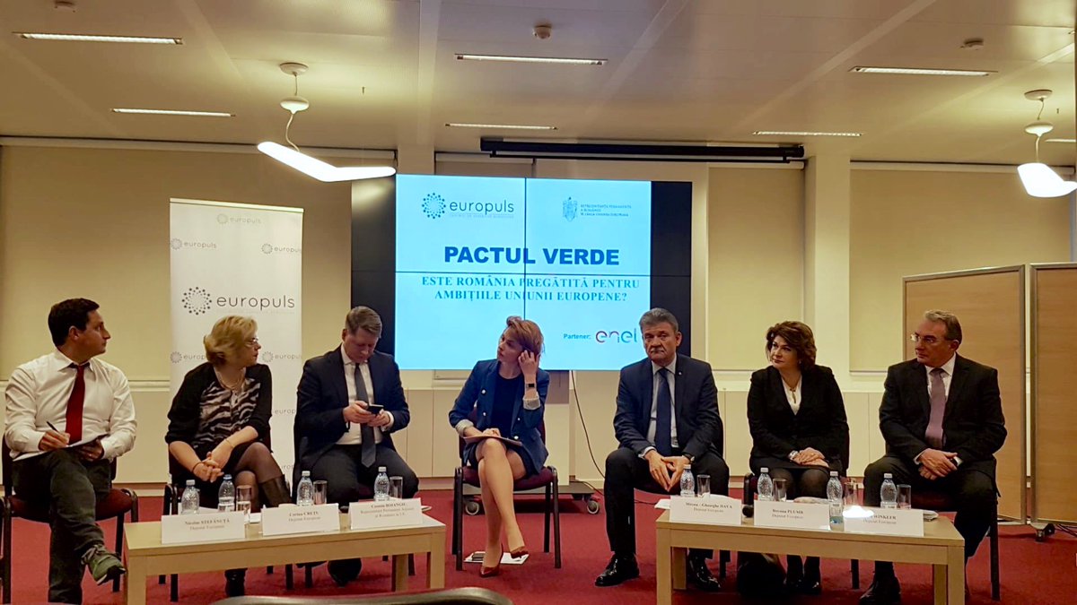 The proposed ecological transformation through the European #GreenDeal is the most impactful change in the 21st century economy and society. 
💬We will only succeed if we have the support of our citizens! Excellent <a href="/Europuls/">Europuls</a> debate at <a href="/romaniaineu/">Romania in the EU 🇷🇴</a> #RPRO in Brussels.