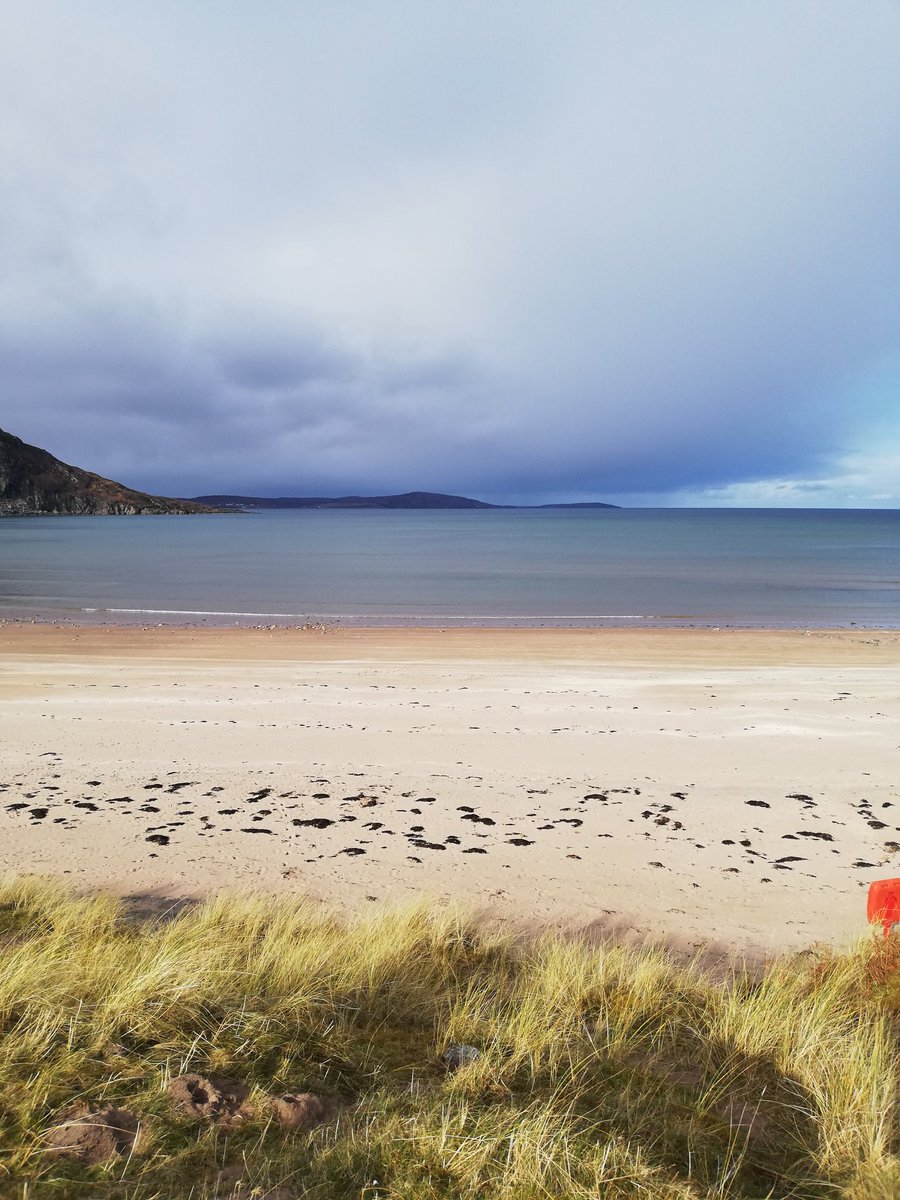 PebblesJennifer's tweet photo. Another day of contrasts yesterday. These colours. Wonderful. #gruinard #coigach #isleewe #scotland #westerross #secondcoast https://t.co/4PU34hRVsb