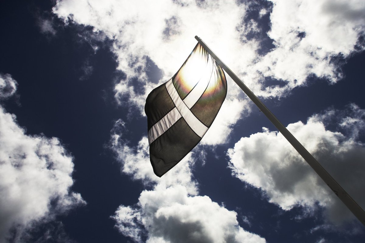 Gool Peran Lowen! 

Happy St. Piran's Day to One and All!

#StPiransDay #Cornwall