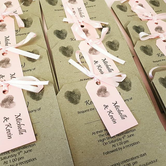 SuePixieSimpson's tweet photo. Having  a natural themed wedding doesn't mean you have to stick to just plain old kraft card. Adding a pop of colour can be a game changer! https://t.co/FN4fQzD2C3 https://t.co/TzZ5C4pXL4