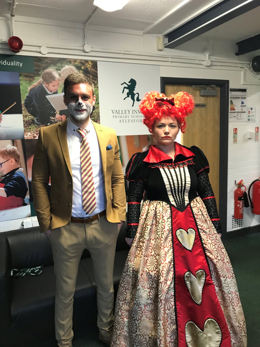 VIPSAylesford's tweet photo. The Headteacher and Deputy Headteacher taking @WorldBookDayUK very seriously #WorldBookDay #readingisourpriority #childhoodcharacters #favouritebooks https://t.co/sAWIPKMqV7