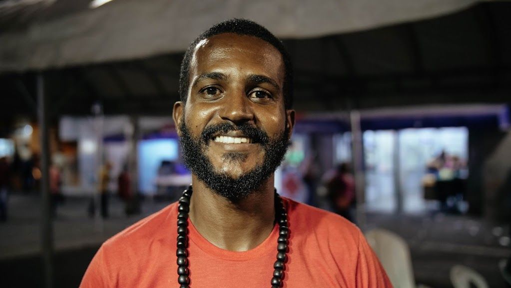 HabitatFHGB's tweet photo. Watch this inspiring story https://t.co/eqpF6QI5Hg from the head of the #homeless movement in Pernambuco, Octàvio, on how he turned his life around with the help of Habitat for Humanity Brazil, after years on the streets.

#BuildSolidGround #StoriesWorthSharing #Brazil https://t.co/NZXQSdKgFs
