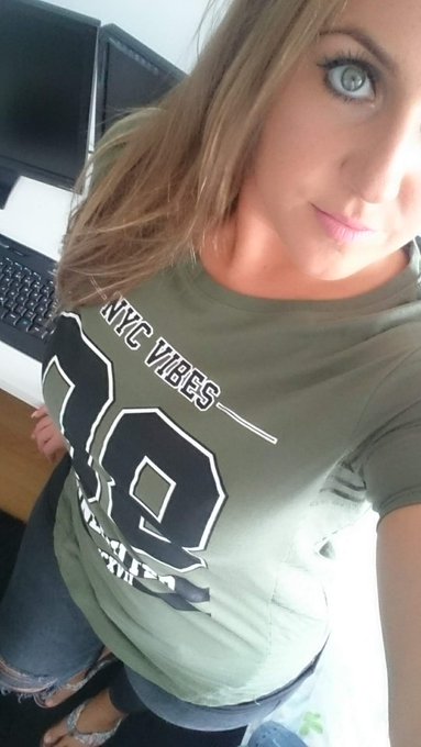 Guten Morgen <3 W&uuml;nsche dir einen geilen Donnerstag <3   https://t.co/mOTREOTgzf  visit my page darling<a href="/tag/dirtytalk"class="tags"><span>#dirtytalk</span></a><a href="/tag/versaut"class="tags"><span>#versaut</span></a><a href="/tag/heiss"class="tags"><span>#heiss</span></a><a href="/tag/geil"class="tags"><span>#geil</span></a><a href="/tag/geilerarsch"class="tags"><span>#geilerarsch</span></a>