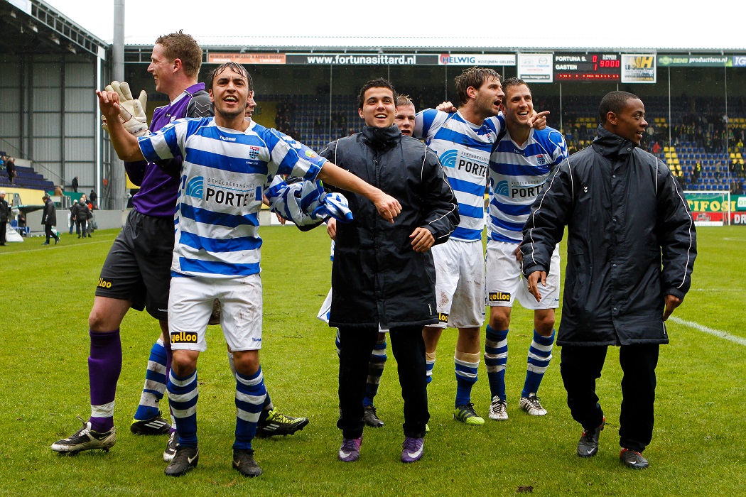 PECZwolle's tweet photo. ThrowPEC Thursday | April 2012 boekte PEC Zwolle een cruciale zege in Sittard waarmee het de rode loper uitrolde voor het kampioenschap van de Jupiler League een week later. #peczwolle #onsblauwwithart #forpec https://t.co/i4YVeCM3Cp