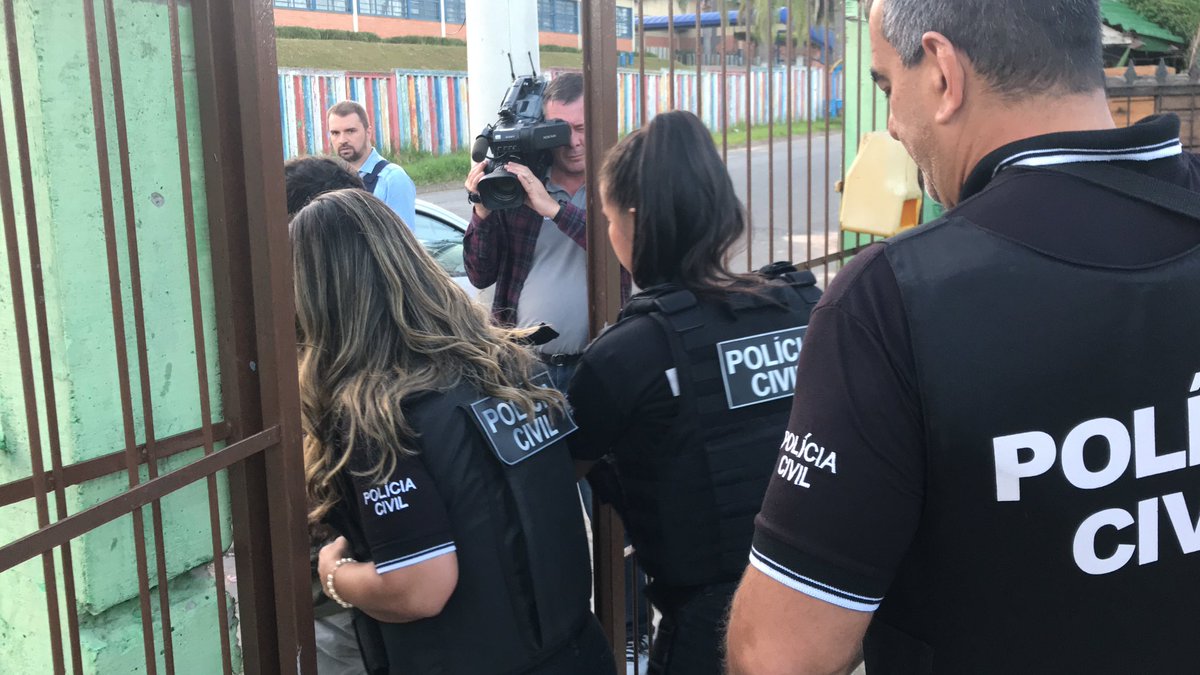 policiacivilrs's tweet photo. Operação Marias, em âmbito nacional, é deflagrada no combate à violência doméstica e familiar contra a mulher. Polícias Civis dos demais estados-membros e do DF participam da operação, que é coordenada pela PCRS e tem o apoio do Ministério da Justiça #operacaomariaspc https://t.co/QPngZgEnKO