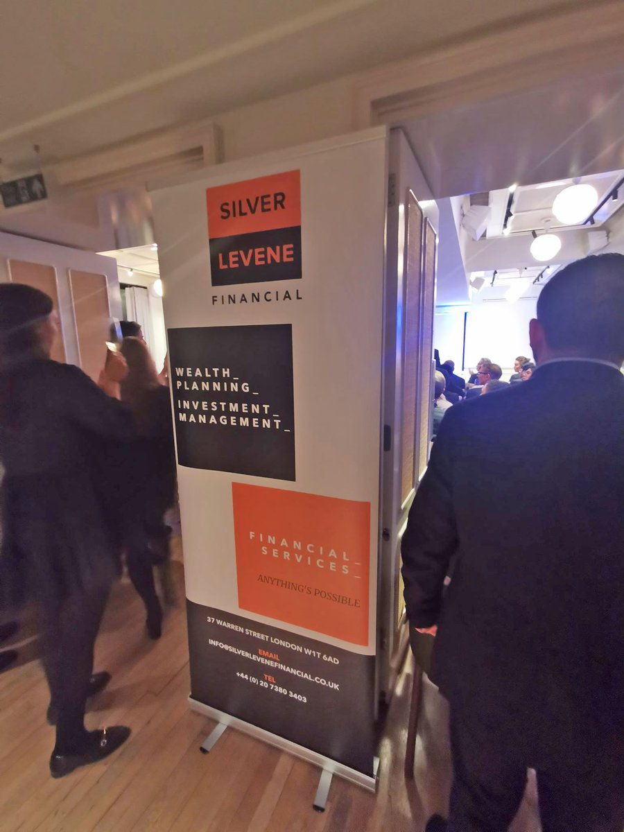 halographic's tweet photo. Great to see some of our roller banners at an event in London this week #colourfulandstriking #networking 😍 @silverlevene @VobisLtd https://t.co/Zn7TQlSUNU
