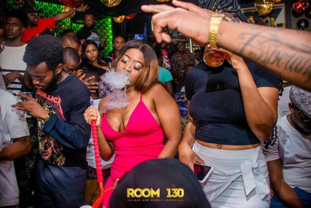 AFRIKANBXI's tweet photo. Hubbly is on the agenda tonight , letβs go off . Ainβt no party like a Thabooty Party πΉπΎ #ThabootyFarewell #ThabootyDrive #Room130 https://t.co/1t3YqfQ2UX
