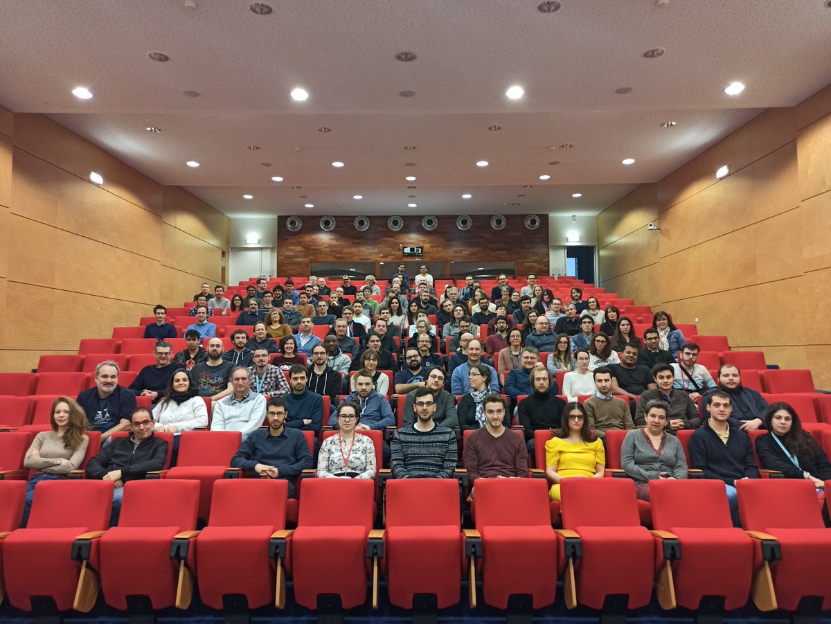 Lucas Nussbaum tweet media