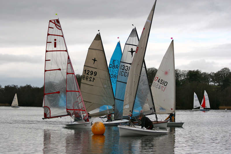yandyfeed's tweet photo. Frensham Frenzy taking place this Sunday - An ideal season opener with two pursuit races https://t.co/CasJQ8lI9C https://t.co/2iCA5HdJRc