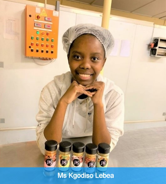 ULvarsity's tweet photo. A University of Limpopo third-year Bachelor of Development Planning and Management student Kgodiso Lebea will be exhibiting her spice business in France after winning the Innovation Prize scholarship during the launch of the F’SAGRI.  https://t.co/2Wmz1QKPUY https://t.co/aiRM4aACIu