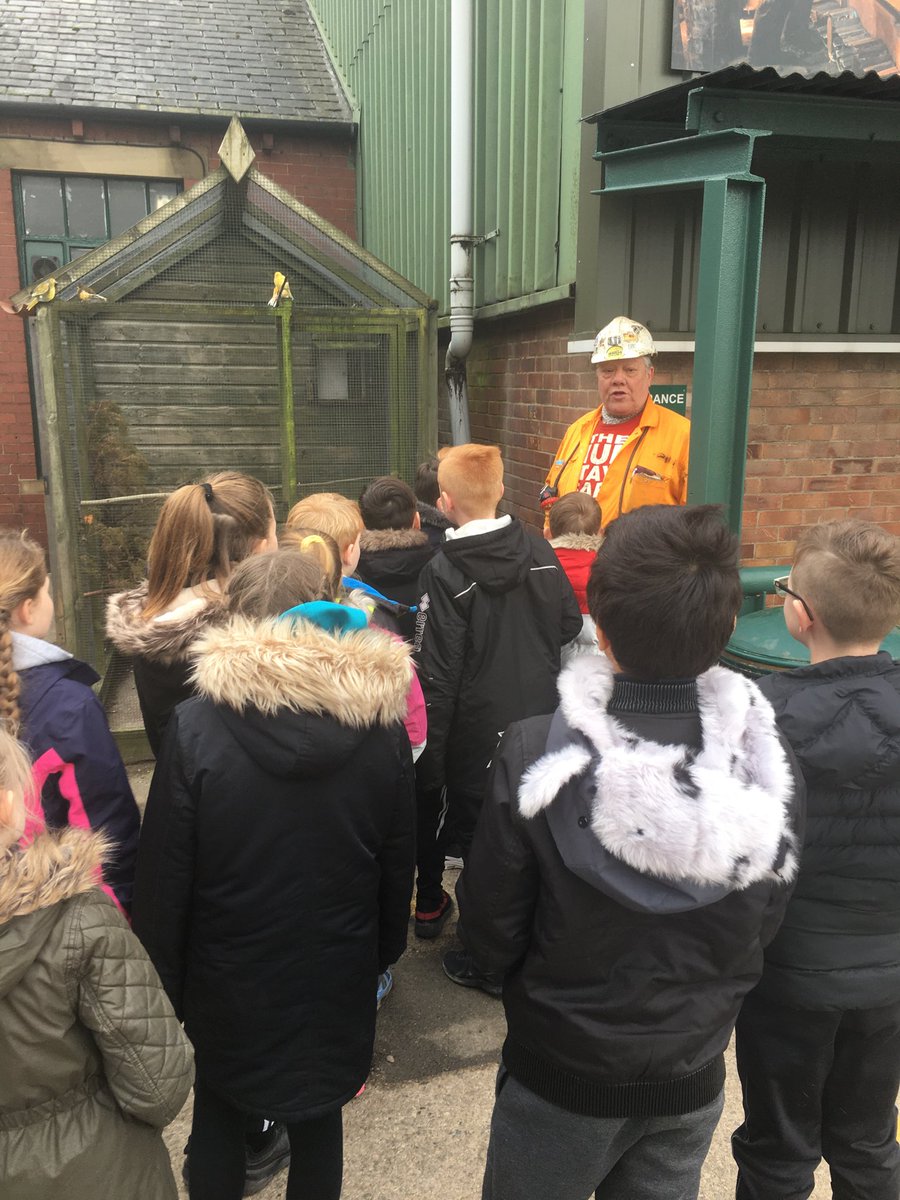 Mr Smith’s class at the Mining Museum