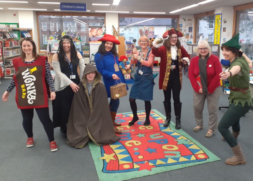 WSCCLibraries's tweet image. The staff at #HorshamLibrary can’t wait to help you #ShareAStory for @WorldBookDayUK at their special storytime today! Costumes are optional but definitely encouraged... Find your nearest storytime: westsussex.gov.uk/libraries/what… Or pop into your local library &amp;amp; share a book 📚 💓