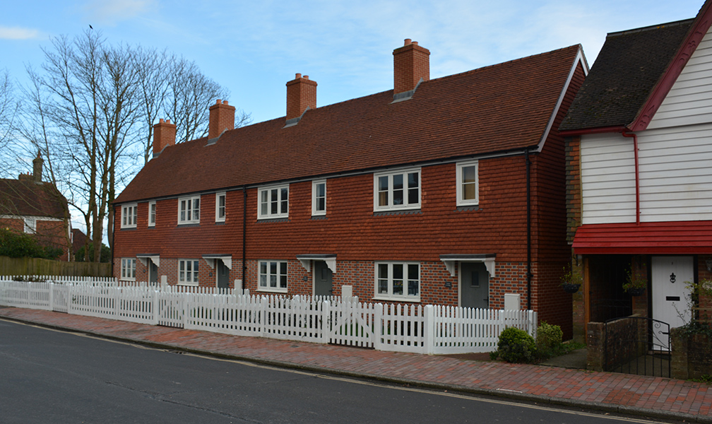 optivohomes's tweet photo. They’re complete!
Our stunning homes in #Burwash, East Sussex have now been delivered.
This picturesque land-led development features 19 homes for affordable rent & #SharedOwnership: https://t.co/sk7yldS98J
#UKhousing #BuildingBeautiful #AffordableHousing https://t.co/fNnbypuABv