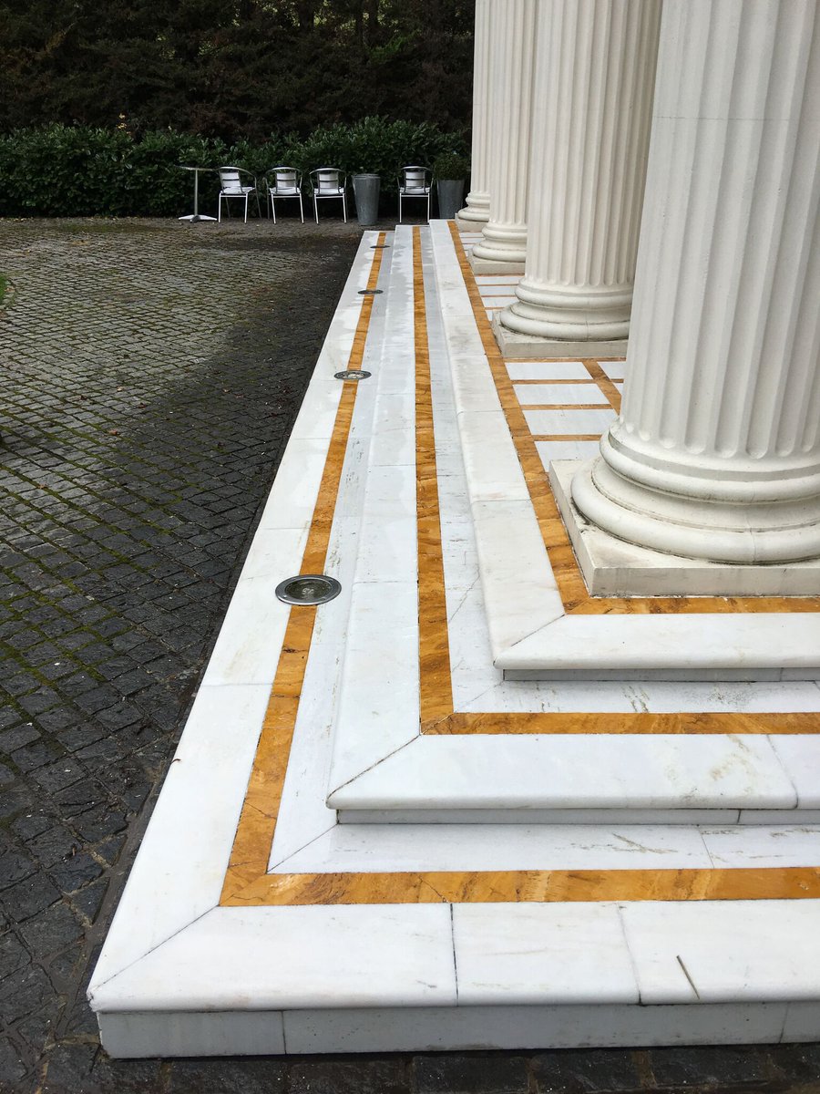 athenastonecare's tweet image. We love working with marble and work with many clients that have stunning marble throughout their home. #marble #natural #stone #restoration #renovation #refurbishment #luxury #living #home #interiors #interiordesign