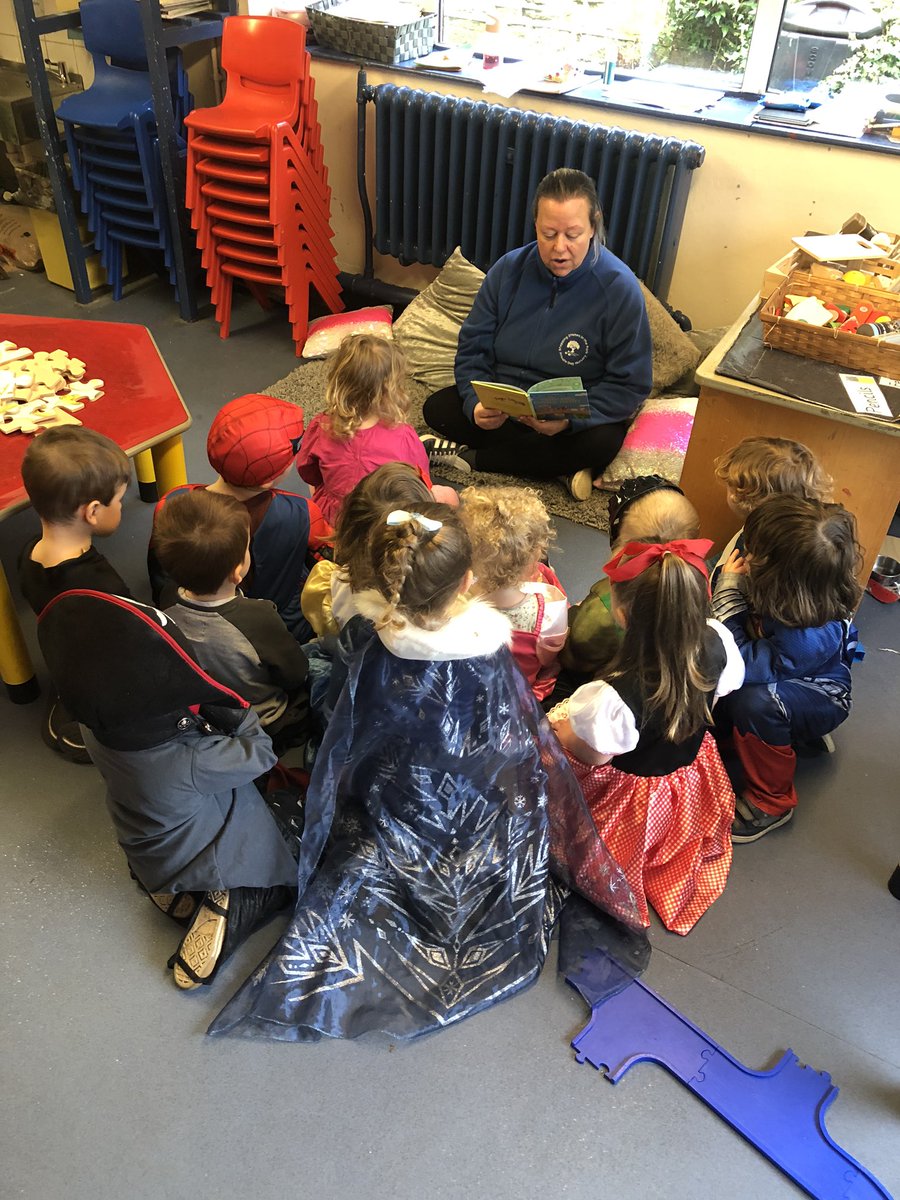 #WorldBookDay2020 and we’ve found a hidden book!! 📚☺️<a href="/StChadsCE/">St Chad's CE Primary</a> #codeworddoves