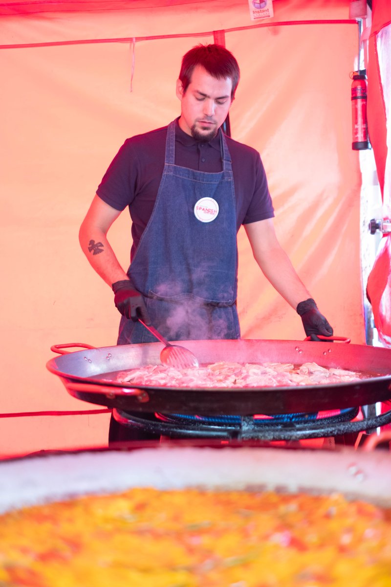 It's almost the end of the week! Who's excited?

#paella #paellalondon #catering #london #tapas #greaterlondon #guildford #surrey #sussex #kent #streetfood #foodporn #foodphotography #foodie #foodies #foodgram #corporate #private #love #party #wedding spanishhomemade.com