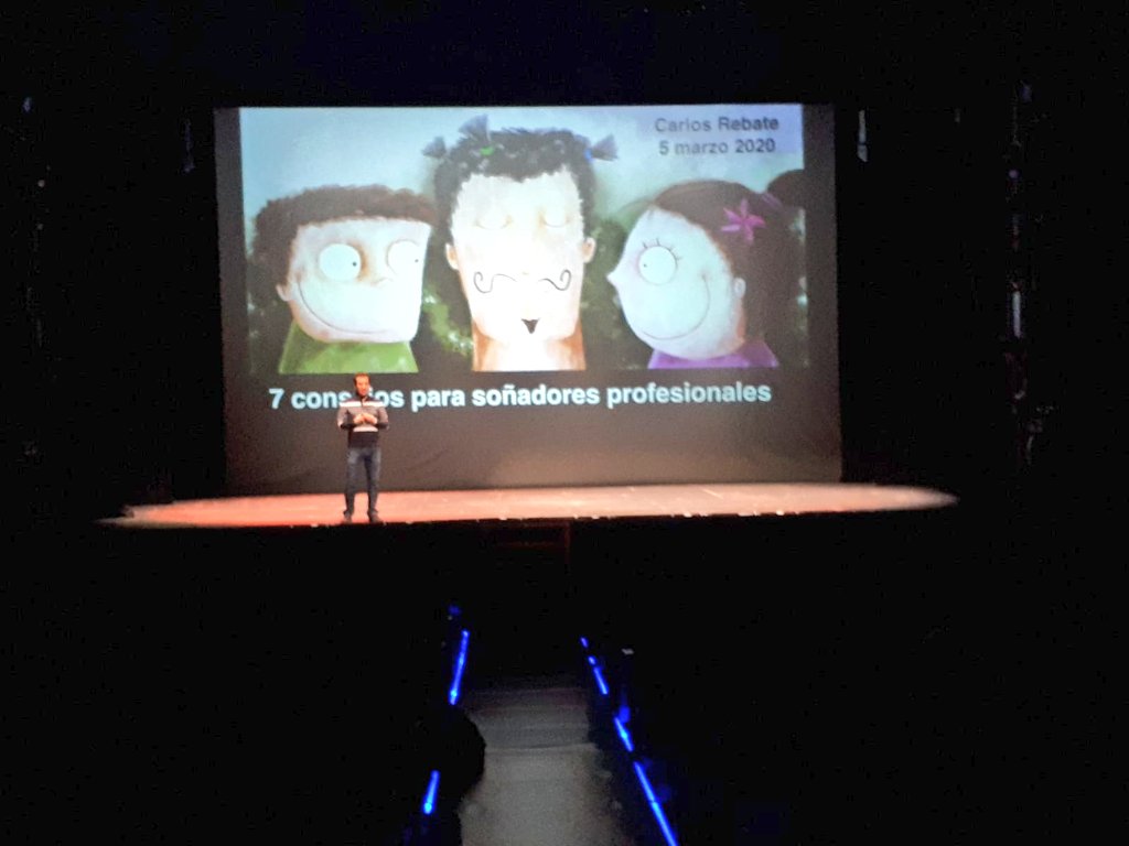 Nebrija's tweet photo. "El primer consejo para el soñador es ensanchar su imaginación. Este siglo es el siglo de la longevidad". @crebate da algunas claves para triunfar en nuestras carreras profesionales. #NebrijaMasterclass https://t.co/L0BwoGB7fn