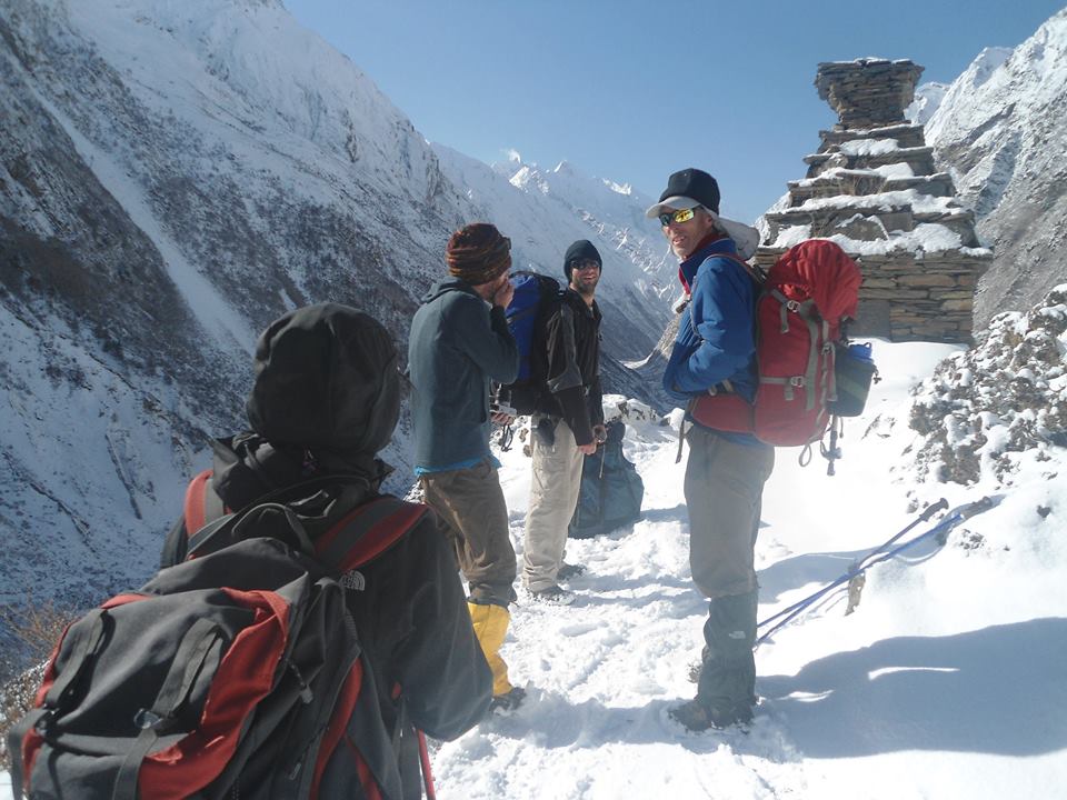 EverTreks's tweet image. You can just hire knowledgeable guide or porter to make budget trek,  who can communicate, explain and support you with all things that you need during the trekking period. #Guide #Guidehire #Porter #Porterhire #Guideporterhire #BudgetTrek #EBCTrek #Treks  highpassadventure.com/guide-hire-for…