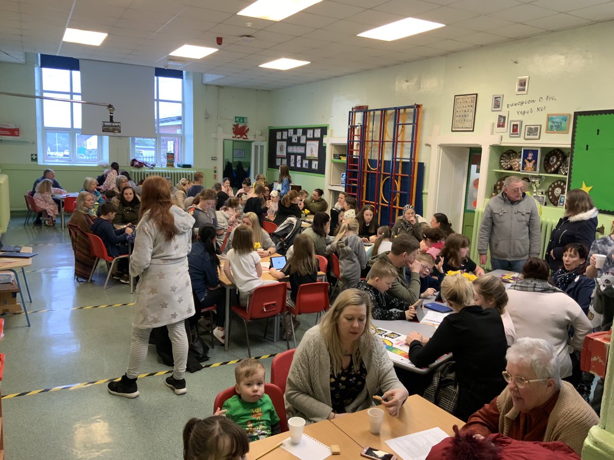 Ysgol Gymraeg Gilfach Fargod 🏴󠁧󠁢󠁷󠁬󠁳󠁿 tweet media