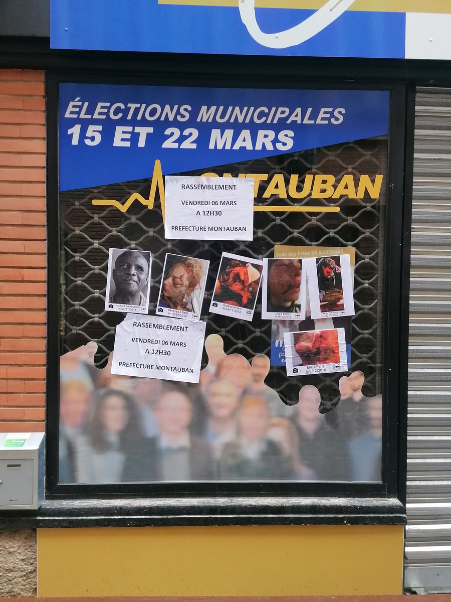 Medidonk1's tweet photo. Permanence @enmarchefr de @villemontauban recouverte d'affiches. Soutien aux blessés. https://t.co/wL9JhW1qFn
