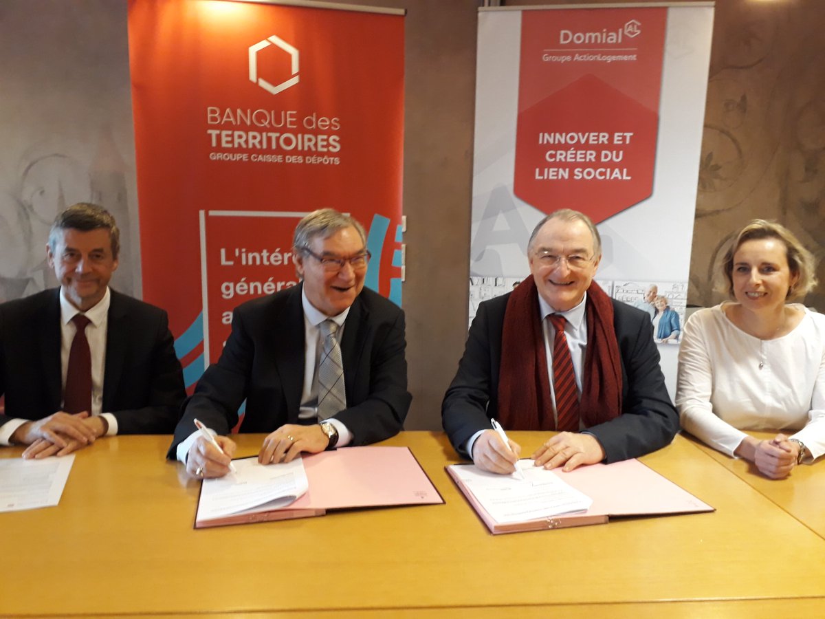 ✍Partenariat <a href="/BdT_GrandEst/">Direction régionale Grand Est</a> <a href="/DomialLogements/">Domial</a> 🏗🏘🏙140 M€ pour construire et réhabiliter près de 1500 #Logements sur le #territoire #alsacien. Un programme ambitieux sur 2 ans 👍 <a href="/BanqueDesTerr/">Banque des Territoires</a>