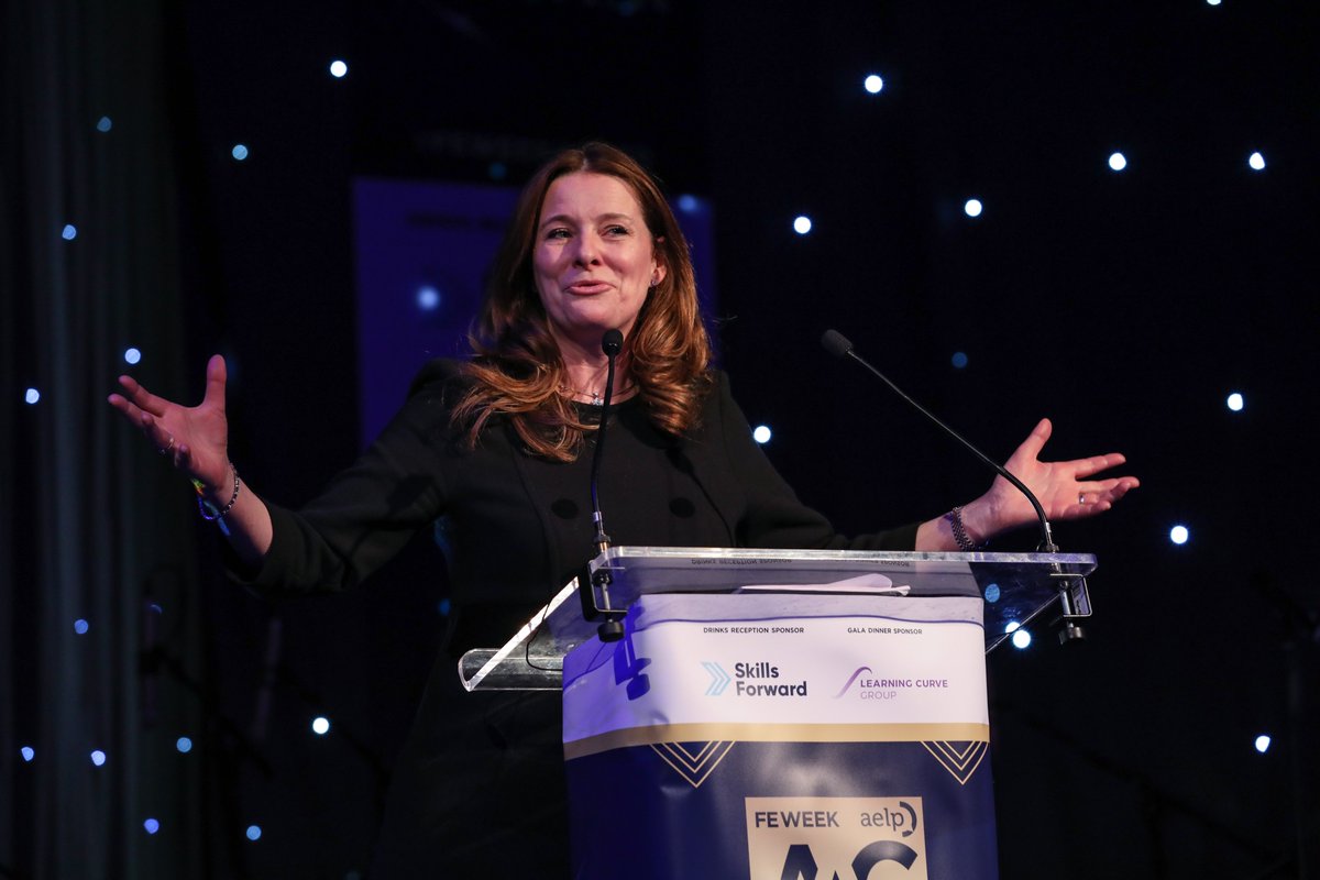 Really enjoyed this year's #FEWeekAAC20 Gala Dinner and #APPRENTICESHIPAWARDS20.
Thank you @GillianKeegan for coming along to the dinner, hugely appreciated by us all. 
Congratulations to all of this year's winners!
Pics from the evening here: flickr.com/photos/1431927…