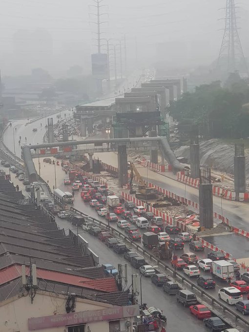 View image on Twitter