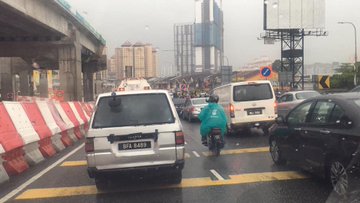 View image on Twitter