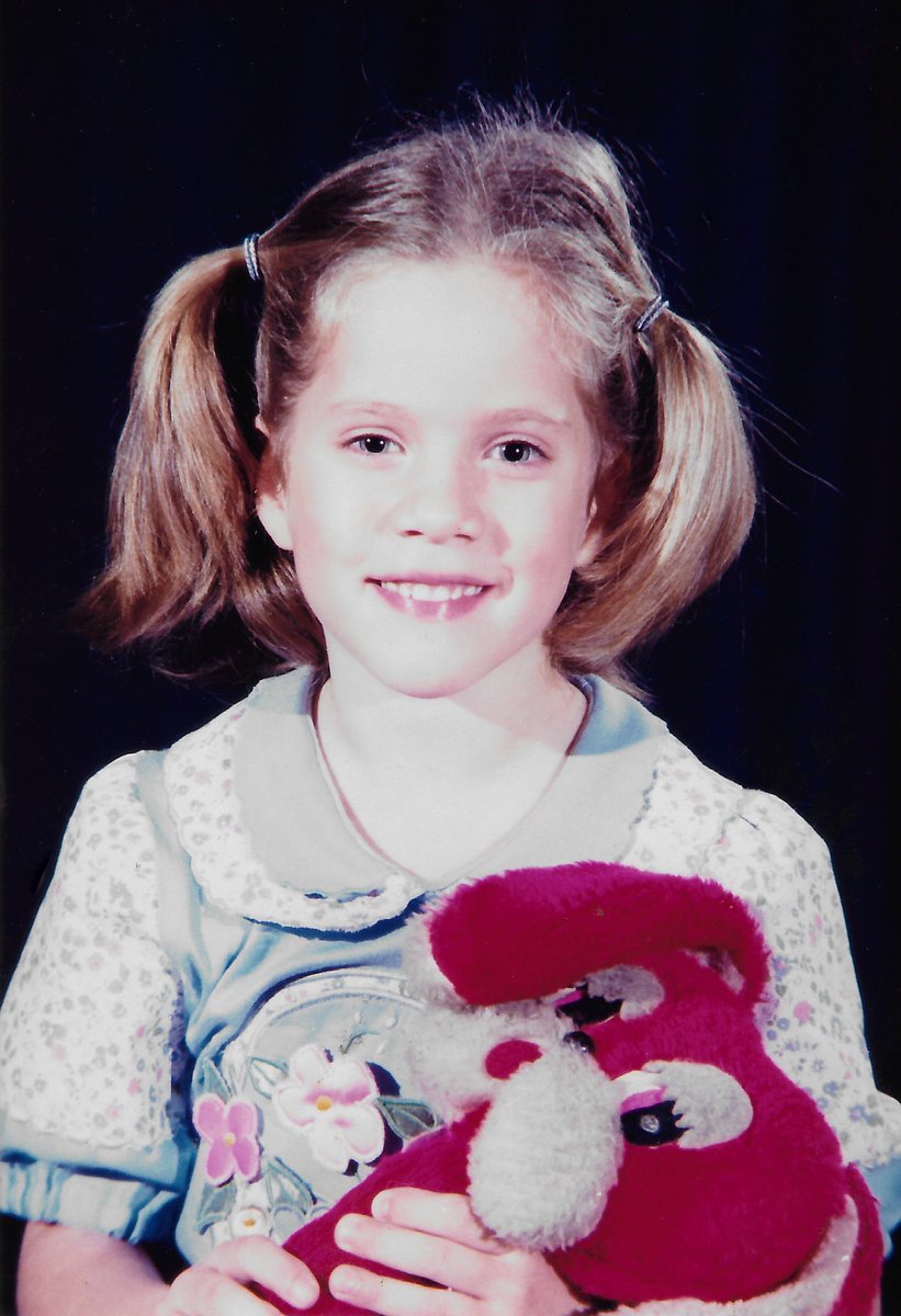 nademes's tweet photo. Y como dice la canción... 🎵
“ ...Aunque no estemos juntos,
estarán los #recuerdos,
que con sólo quererlo,
volverás a vivirlos... “

#InfanciaFeliz #TBT #LaVidaEsBella 🥰 https://t.co/HStiBm6ejM